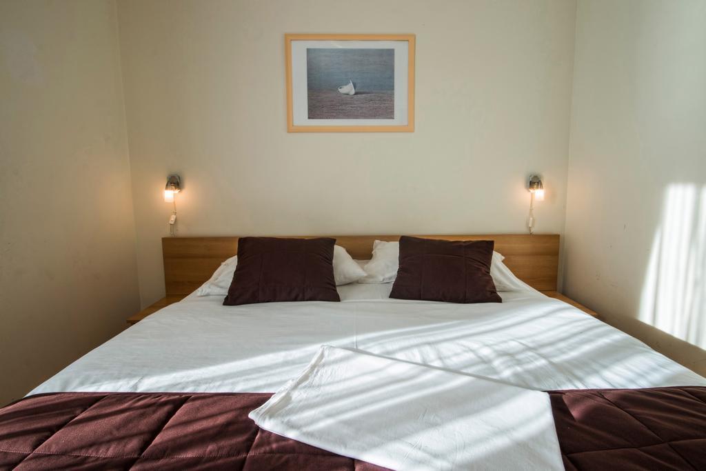 Aparthotel Castrum Novum Novigrad Istria Cameră foto