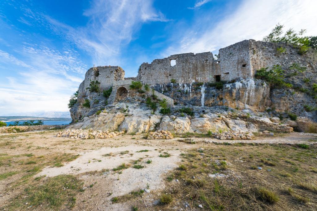 Aparthotel Castrum Novum Novigrad Istria Exterior foto