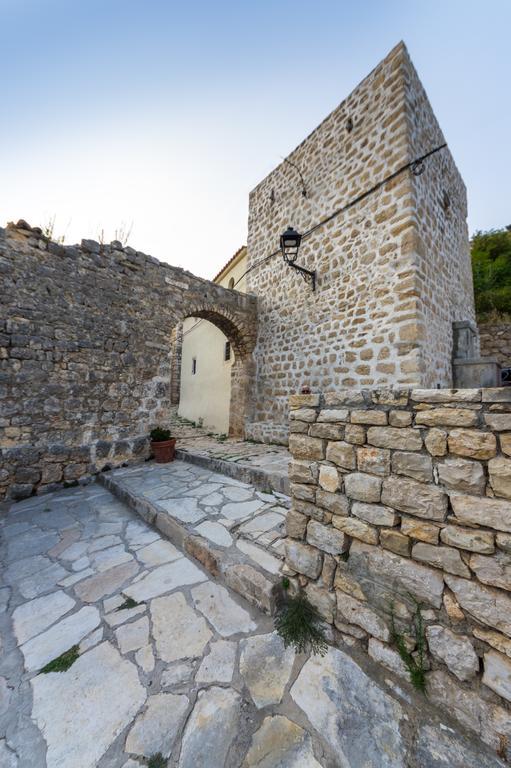 Aparthotel Castrum Novum Novigrad Istria Exterior foto